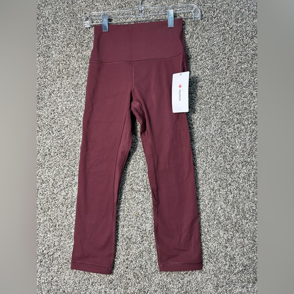 NWT High Waisted Athletic Cropped Yoga Leggings Size XS - Picture 4 of 6